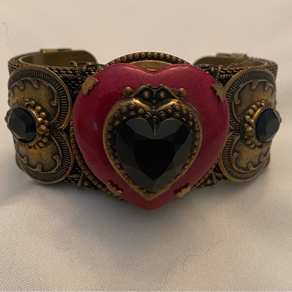 Patrice Cuff Mesh Bracelet Handcrafted Red Jade & Black Hearts Brass 6 3/4"